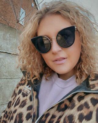 Curvy Abbii Nude OnlyFans NudoStar TV