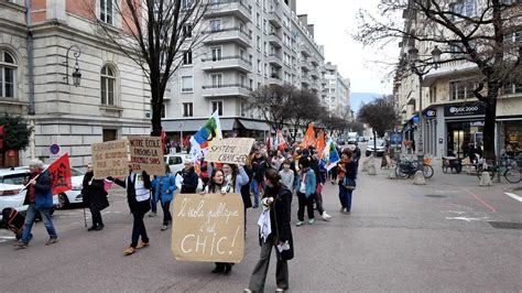 Chambéry Manifestation intersyndicale de l éducation YouTube