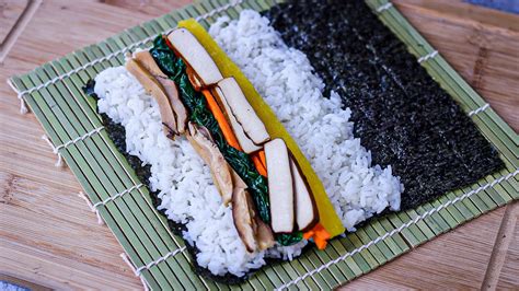 Vegan Kimbap – Cringey Kitchen