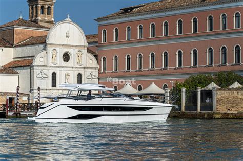 Bavaria Sr Prices Specs Reviews And Sales Information Itboat