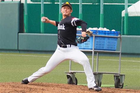 右肘手術の奥村政稔が復帰へ着々 既に打撃投手登板、リハビリ期間で遂げた進化 鷹フル