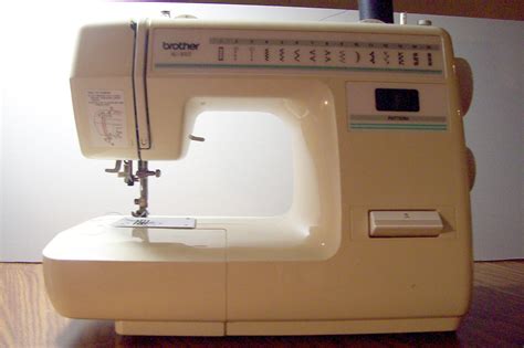 How To Use A Brother Sewing Machine Ehow