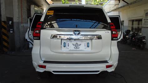 2021 Toyota Land Cruiser PRADO (White) | Star Motor Armoring ...