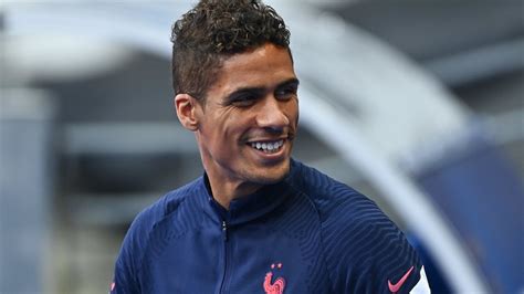 Mercato Psg Leonardo A Des Motifs D Espoir Pour Rapha L Varane