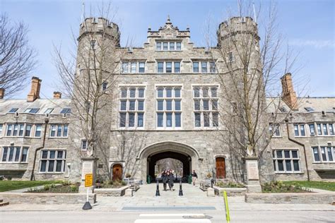 Bryn Mawr Named Countrys Most Lgbtq Friendly College By Princeton