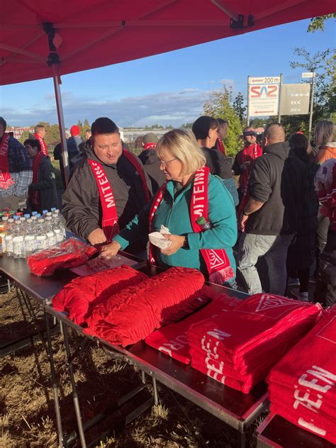 Aktion in Limbach Oberfrohna Weltmarktführer muss auch im Osten