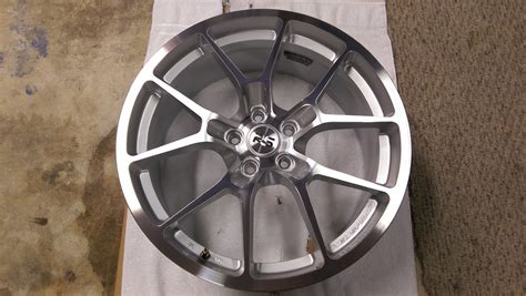 Neuspeed RSe10 Machined Silver Or Hyper Silver GOLFMK7 VW GTI