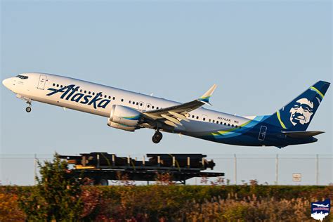 Alaska Airlines Boeing 737 MAX 9 N976AK One Of Alaska S Bo Flickr