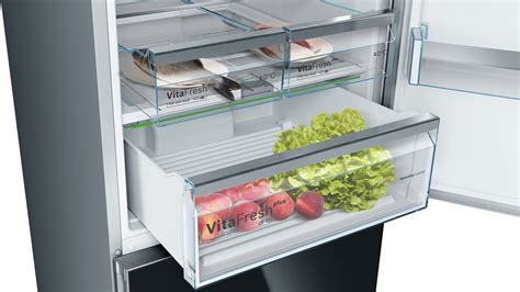 Kgn Lb I Free Standing Fridge Freezer With Freezer At Bottom Glass