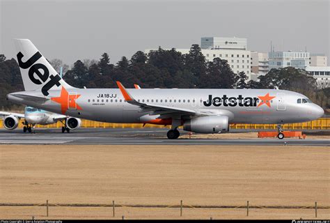 JA18JJ Jetstar Japan Airbus A320 232 WL Photo By Sierra Aviation