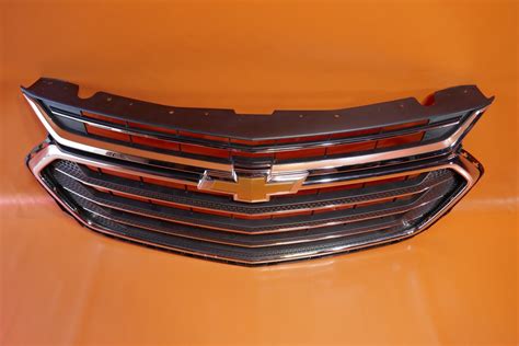 Chevy Traverse Grille 2018 2019 2020 2021 Chrome 23376134 Oem