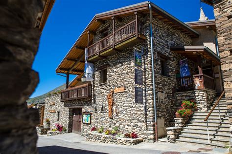 Le Village De Besse En Oisans Grenoble France