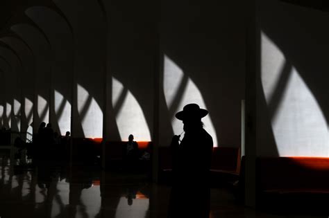 London Rabbis Will Call On Colleague To Resign Following Sex Scandal The Times Of Israel