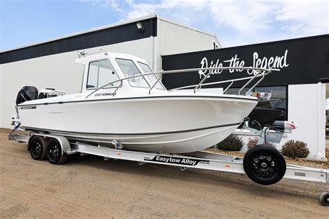 Brads Brilliant 233 Formula Hardtop Edencraft