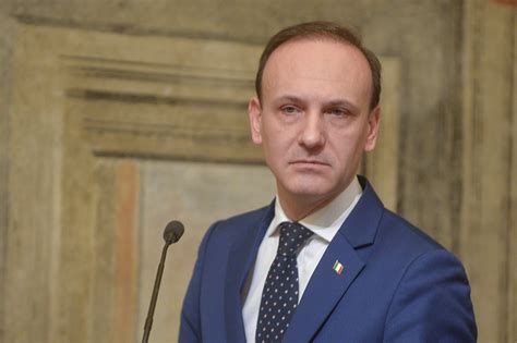 A Cosa Servono Le Liberalizzazioni Di Pechino Sui Passaporti La