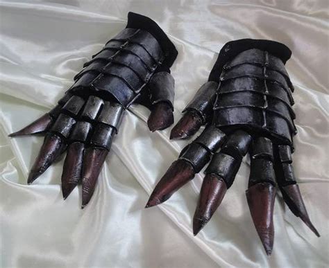 Cosplay Claw Gloves Tutorial Costplayto