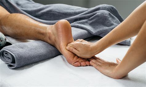 Foot Massage Techniques From Ah To Zzz Footfiles