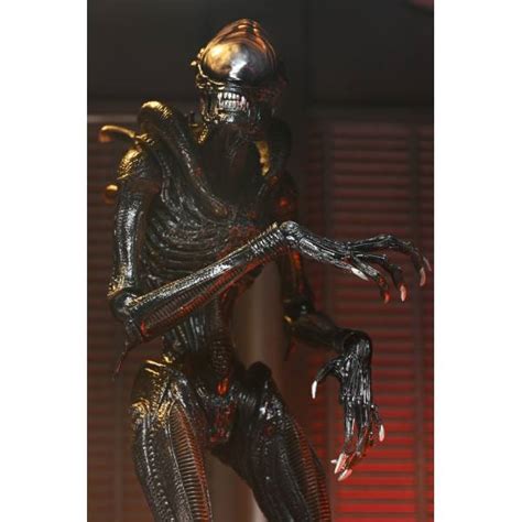 Alien Romulus Ultimate Scorched Xenomorph 7 Inches Action Figure