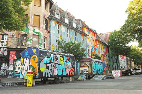 Sechs Street Art Künstler innen jetzt Düsseldorfs Straßen