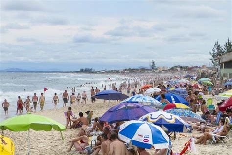 Balneário Barra do Sul Norte Nordeste do Estado de Santa Catarina é