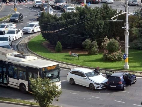 Accident Pe Strada Fabricii Din Cluj Napoca O Femeie De 80 De Ani A