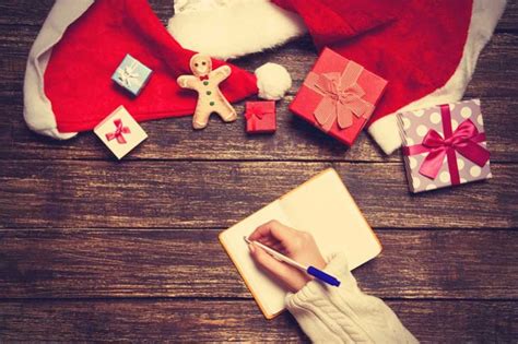 How To Handle Your Job Search During The Holidays