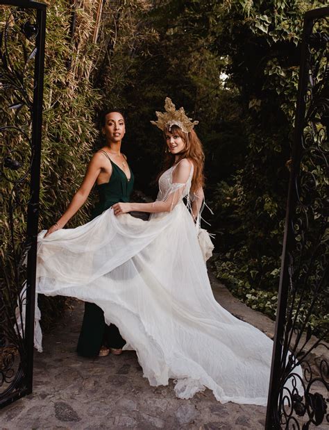 Gold Dust Women Witchy Stevie Nicks Inspired Wedding In The Shadow