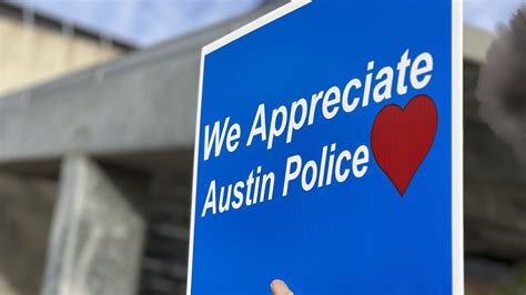 Austin Community Unites To Honor Fallen Officers