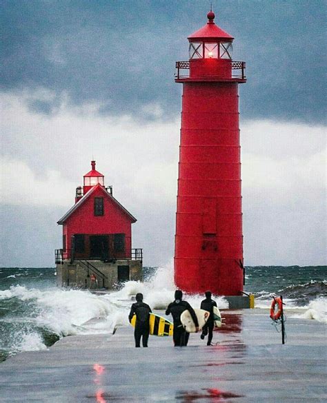 Grand Haven Lighthouse Lighting Lighthouse Pictures Lighthouse Art