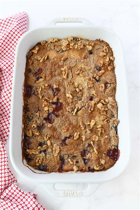 Fall Cranberry Apple Dump Cake Sizzling Eats