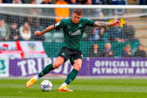 Plymouth Argyle Defender Dan Scarr Declares The Green Army Are Second