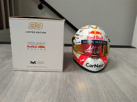 Red Bull Fórmula 1 Max Verstappen 2020 casco escala Catawiki