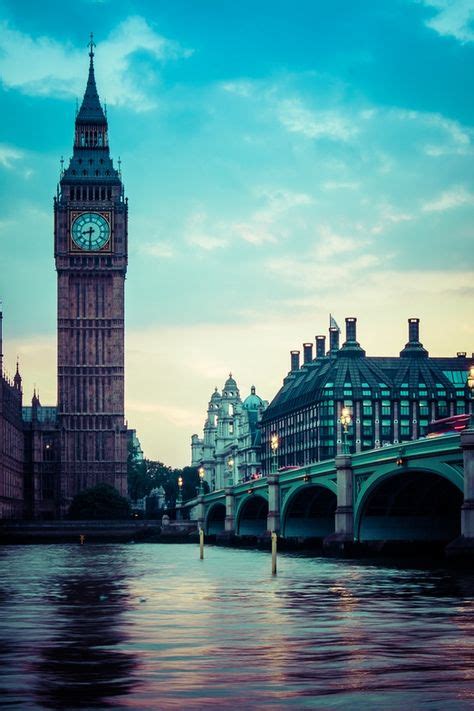 explore  beauty  world famous places
