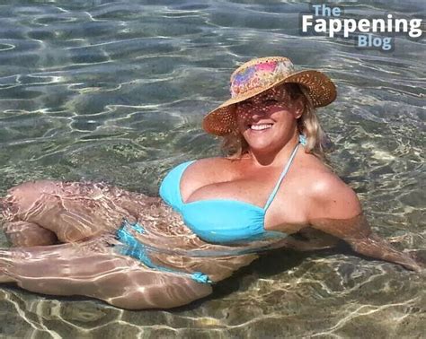 Laura Leonardi Lalaparis Nude Leaks Photo TheFappening