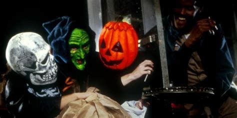 The 10 Best And Scariest Halloween Set Horror Movies