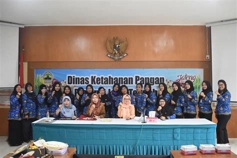 Rapat Kerja Dharma Wanita Persatuan Dwp Dishanpan Prov Jateng Dinas