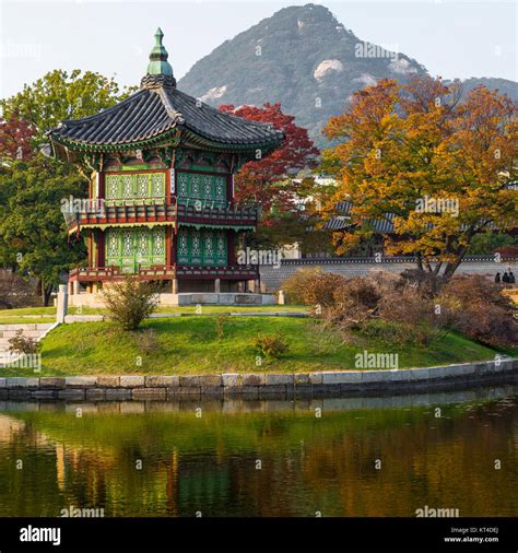 Emperor palace at Seoul. South Korea. Lake. Mountain. Reflections on ...