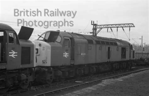 35mm Negative Br British Railways Diesel Loco 40065 Class 40 At Crewe Works 1983 £4 99 Picclick Uk