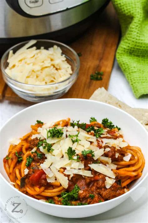 Instant Pot Bolognese [One-Pot Meal!] - Our Zesty Life