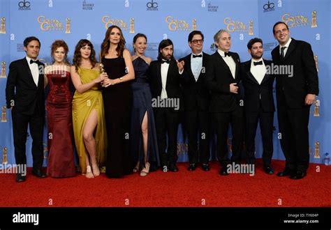 From Left Actors Gael Garcia Bernal Bernadette Peters Lola Kirke