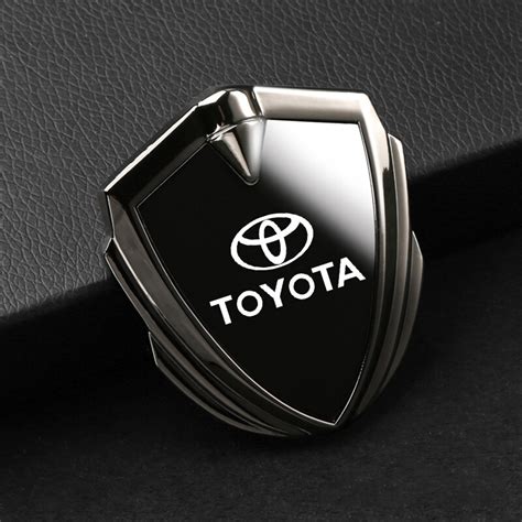 D Metal Toyota Emblem Car Logo Badge Sticker Car Trunk Emblem Car