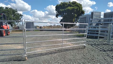 Portable Sheep Yard Panel On Wheels Rich River Rural