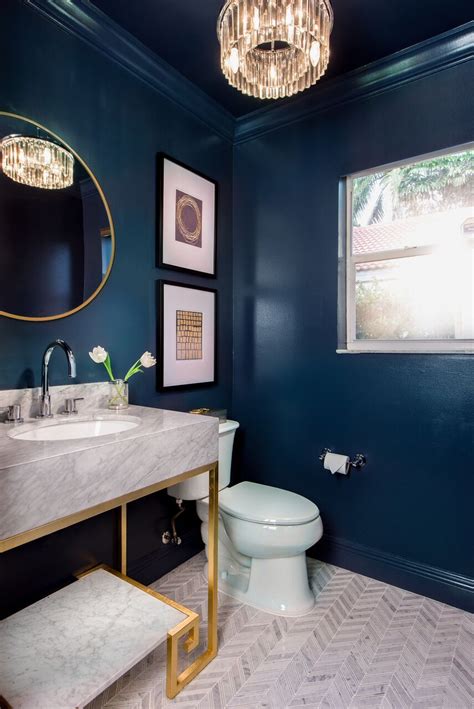 10+ Navy Blue Bathroom Decor Ideas