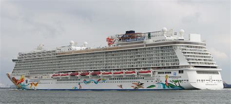 Norwegian Getaway Description Photos Position Cruise Deals