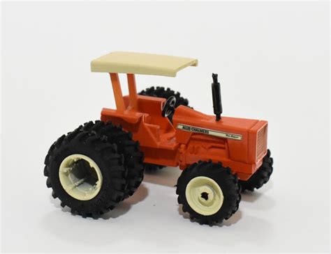 1 64 Allis Chalmers 220 Tractor With Front Wheel Assist Duals And Canopy Top Daltons Farm Toys