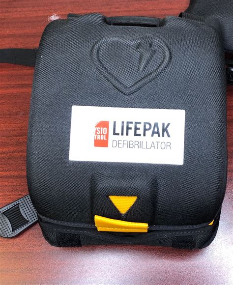 Life Pak Cr Plus Defibrillator Retail 1695