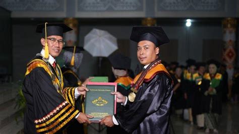 813 Mahasiswa UIN RIL Diwisuda Kampus Masih Buka Pendaftaran Mahasiswa