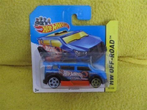 2 SPEEDBOX Hot Wheels T Hunt RARität Neu und originalverpackt in Emmenbrücke für CHF 11