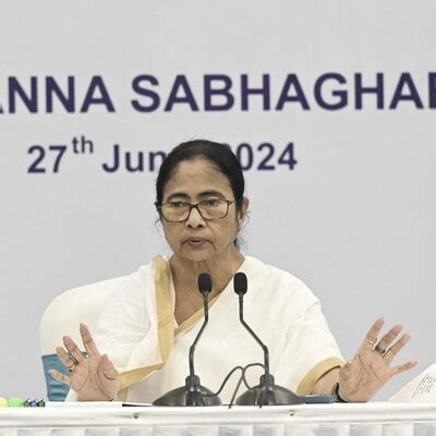 Bengal Guv Files Defamation Suit Against Cm Mamata For Unsavoury