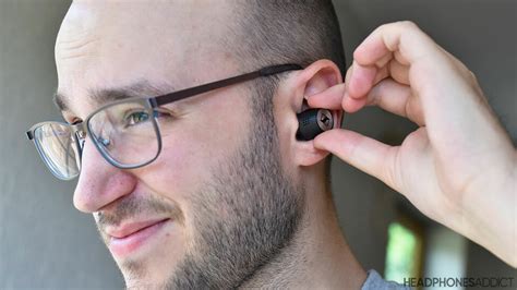 Are Headphones Or Earbuds Worse For Your Ears At Clyde Cutter Blog